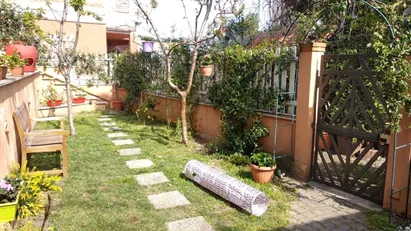 House for rent in Roma Municipio VII – Appio-Latino/Tuscolano/Cinecittà, Rome